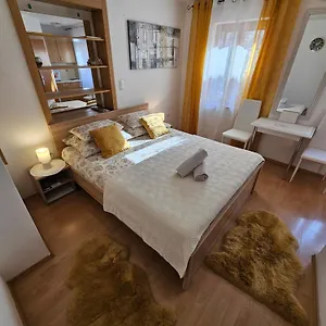 studios-magnolia.hotels-in-trogir.com/